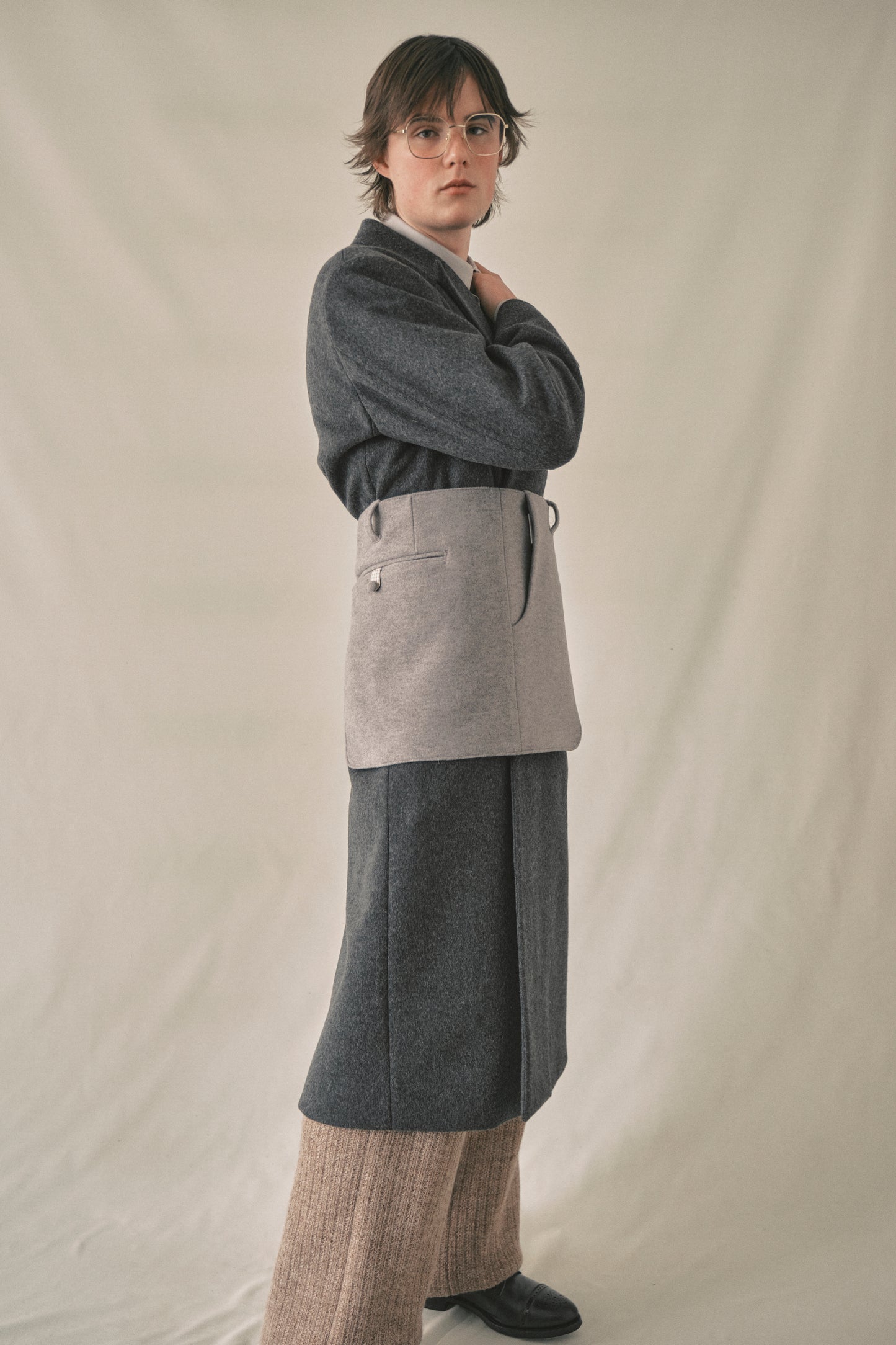 Vague Shape "Lama" -Gray-