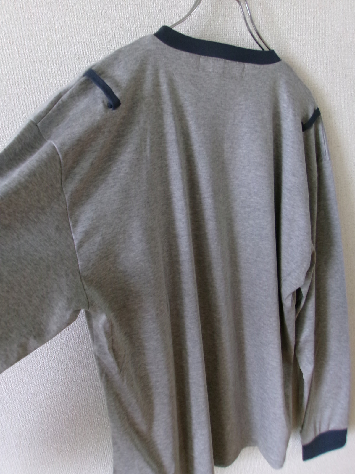 Hang Long Sleeve